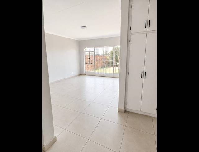 3 BEDROOM HOUSE FOR SALE IN VAALPARK